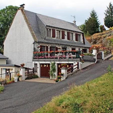 La Cascade Fleurie