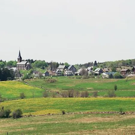 アパート La Cascade Fleurie Saint-Genès-Champespe