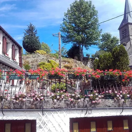 La Cascade Fleurie 公寓 *