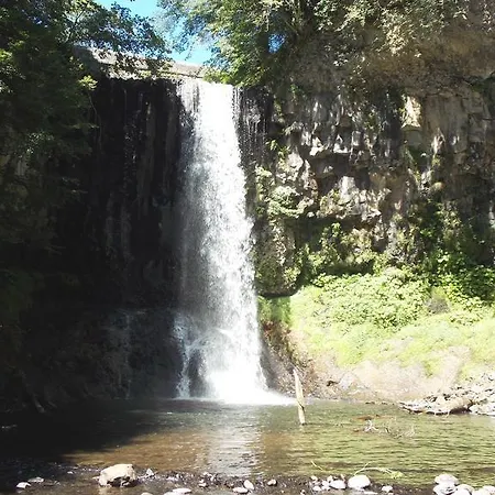 La Cascade Fleurie *